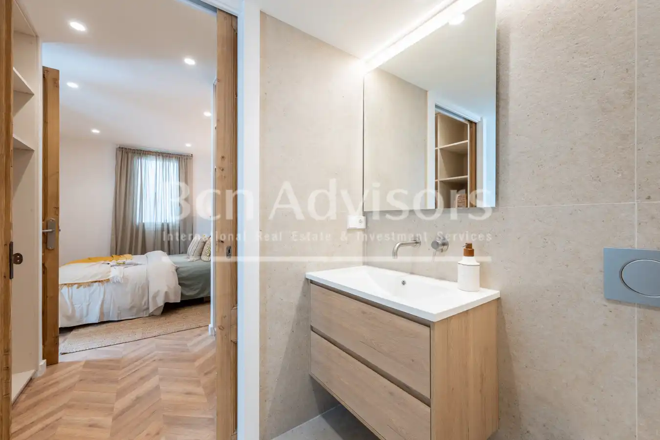 Piso con terraza en venta en Carrer de Girona, imagen 36