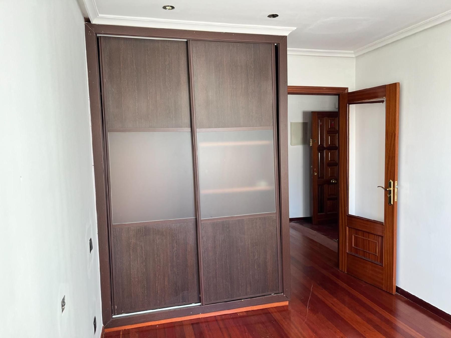Bedroom of Flat for sale in Verín  with Storage room