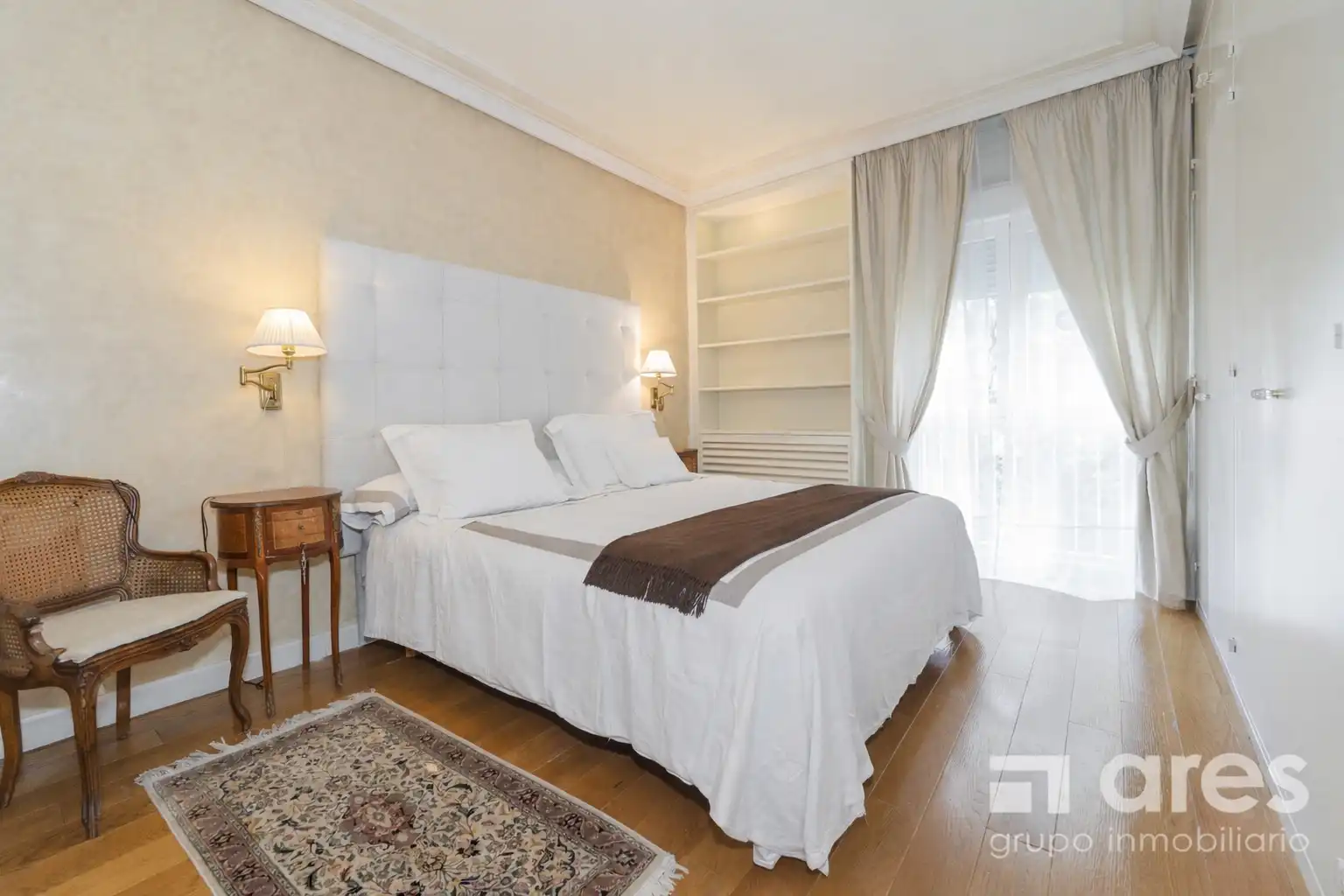 Bedroom of Flat for sale in Madrid  with Air Conditioner, Heating and Private garden