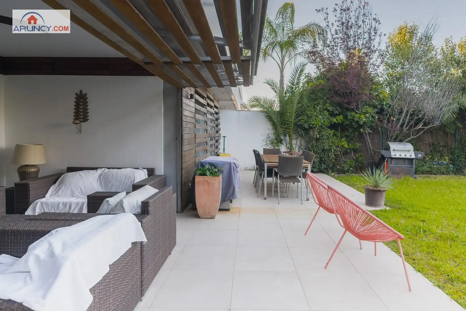 Terrassa de Casa o xalet en venda en Alcalá de Guadaira amb Aire condicionat, Calefacció i Jardí privat