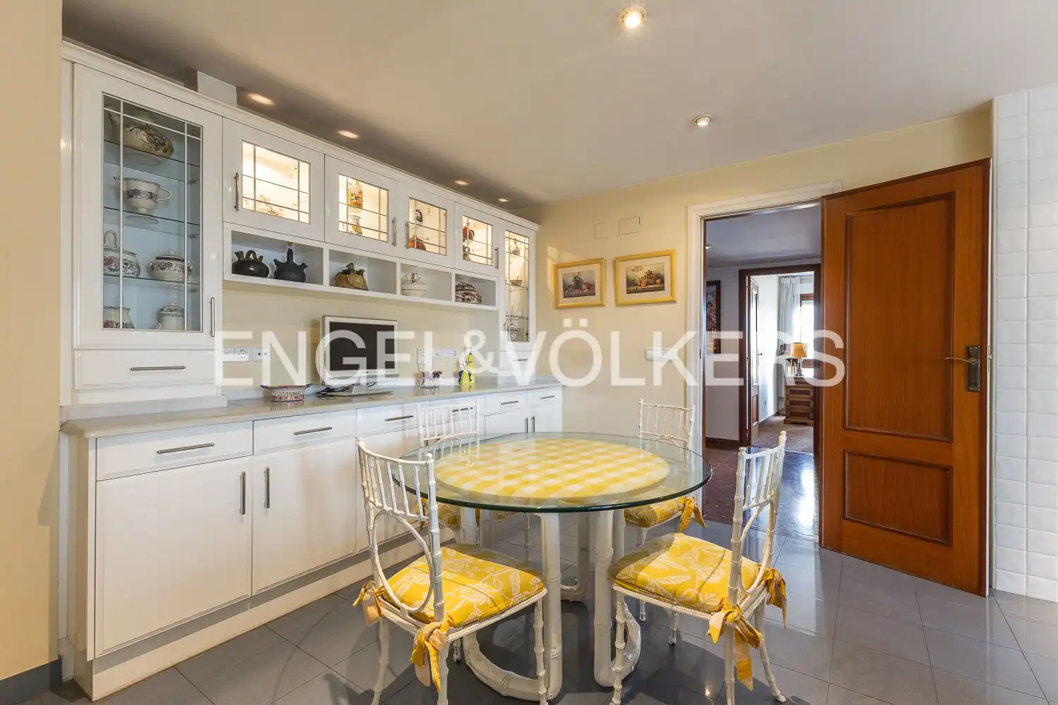 Comedor de Piso en venta en Gandia con Calefacción, Trastero y Amueblado