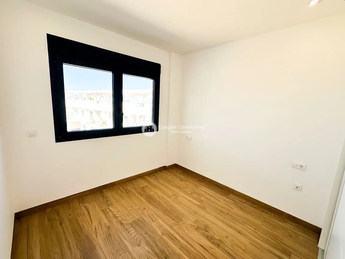 Habitación de Ático en venta en Orihuela con Aire acondicionado, Calefacción y Terraza