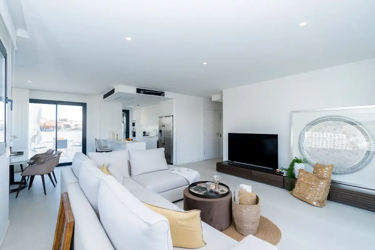 Ático con terraza en venta en Paseo Jesús Santos Rein 5, imagen 3