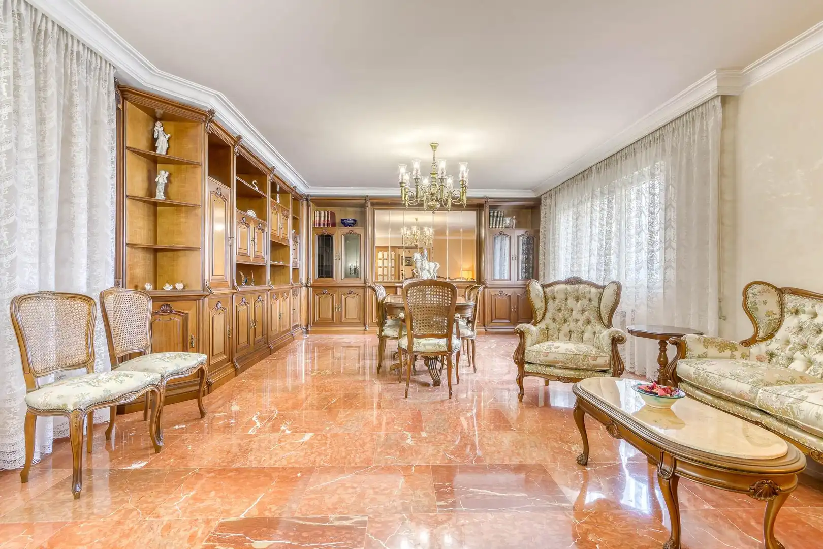 Comedor de Casa o chalet en venta en Figueres con Aire acondicionado, Jardín privado y Terraza