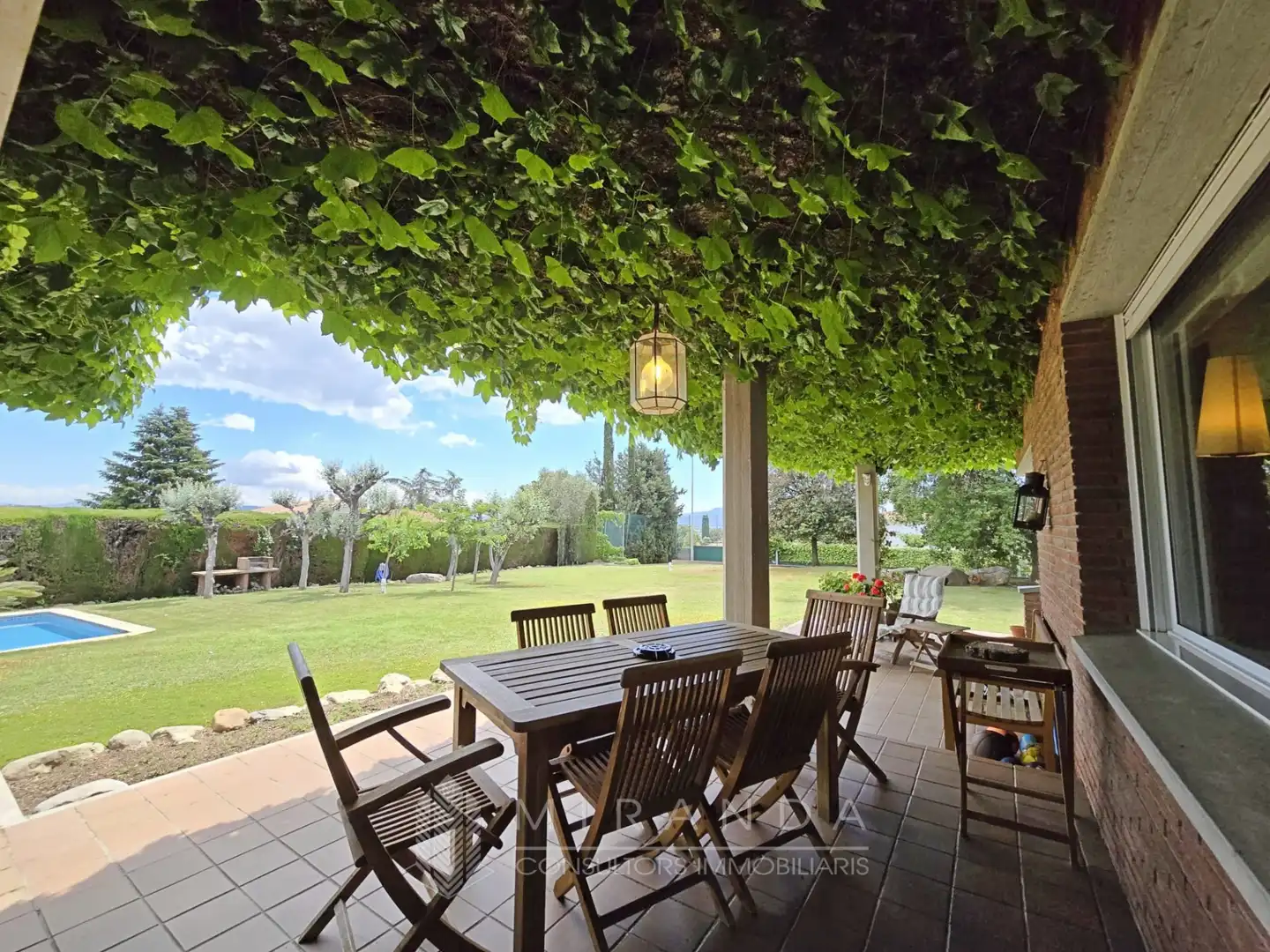 Garden of Houses for sale in Canovelles  with Air Conditioner, Heating and Private garden