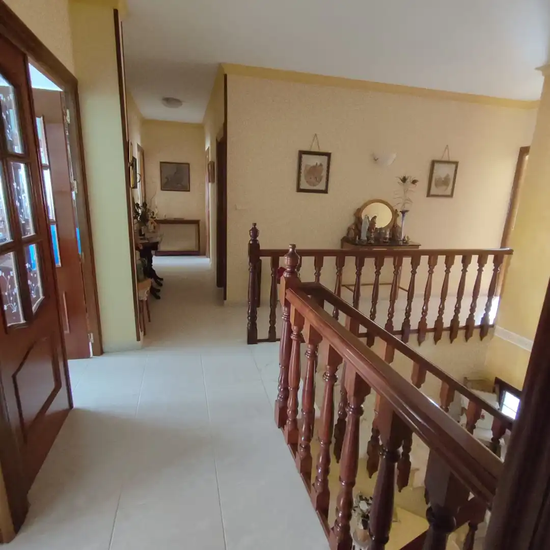 Casa con terraza en venta en Valdepeñas, imagen 3