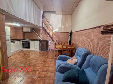 Local comercial en venta en Cariñena - Carinyena