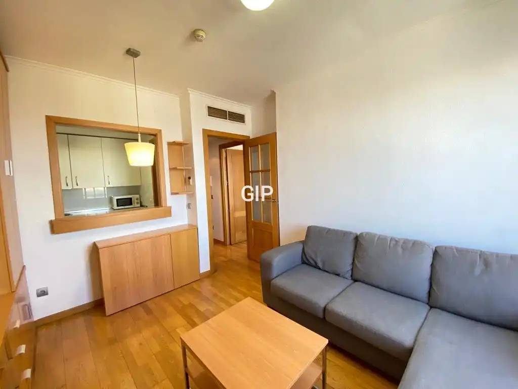 Apartments for rent in Calle de Belfast, 13, Rejas