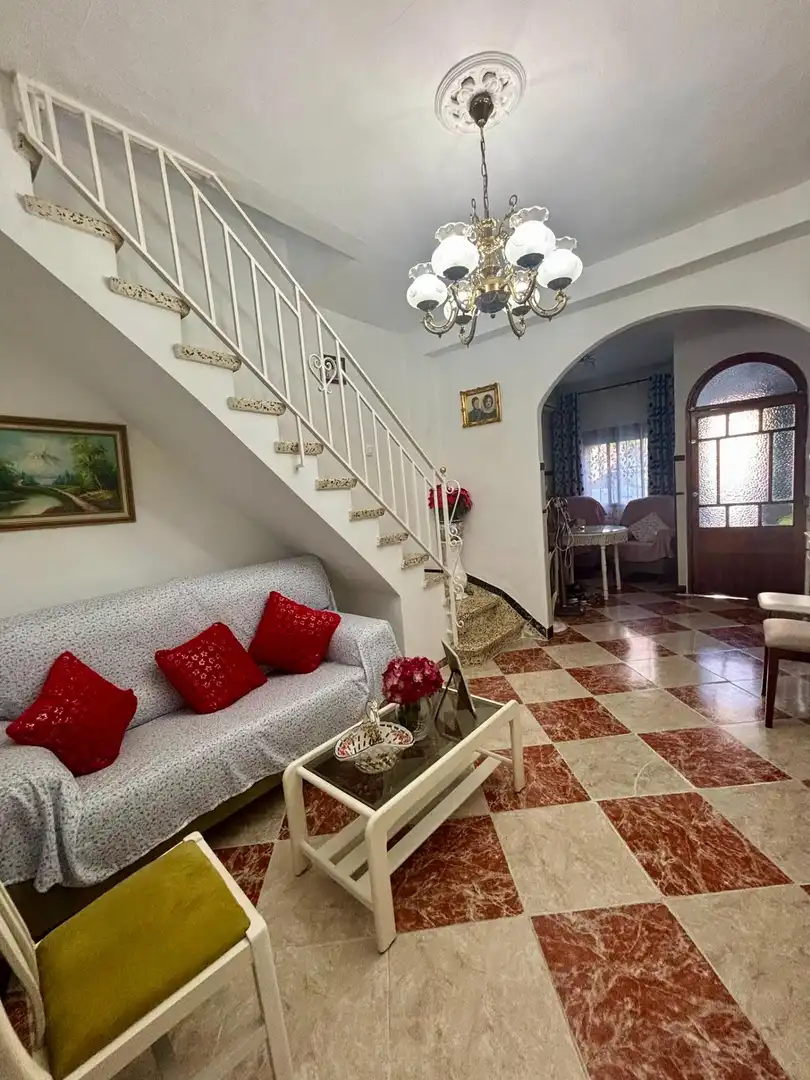 Houses for sale in Coria del Río