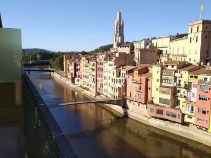 Vista exterior de Dúplex en venda en Girona Capital amb Aire condicionat, Calefacció i Terrassa