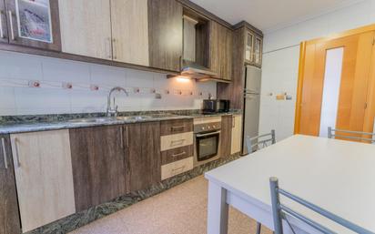 Kitchen of Flat for sale in Elche / Elx  with Air Conditioner and Balcony