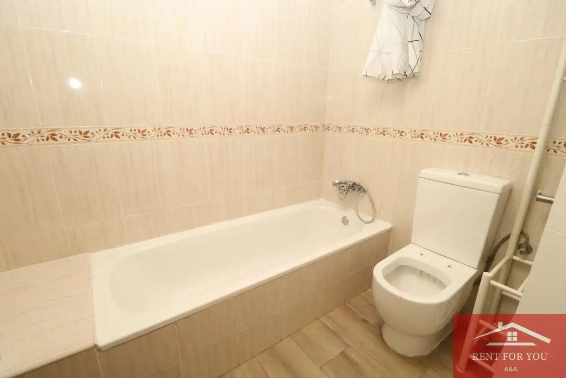 Baño de Piso de alquiler en Alhaurín El Grande con Aire acondicionado