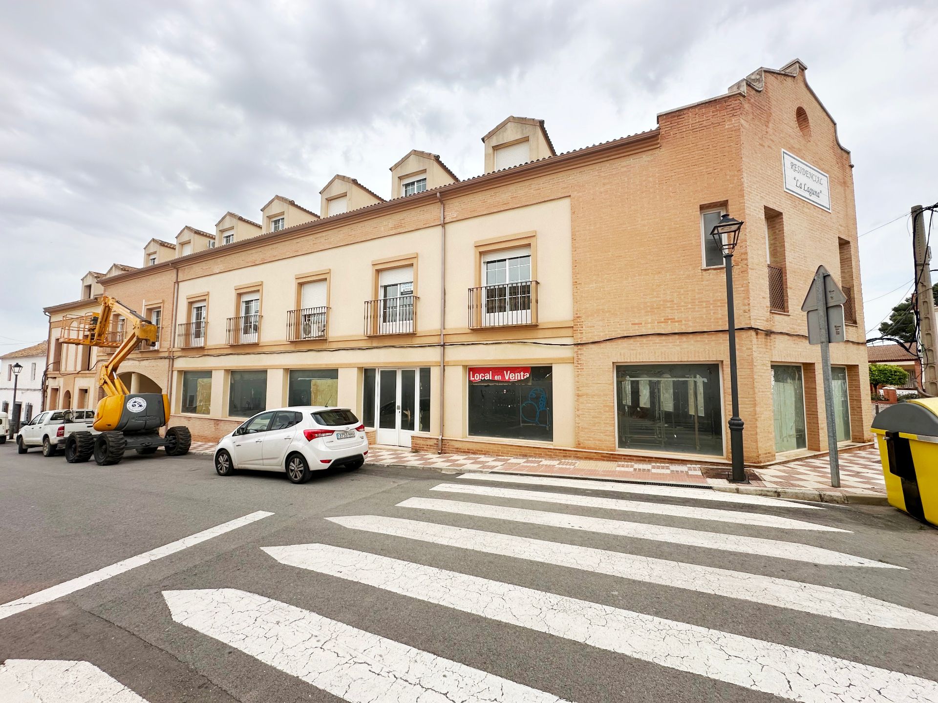 Vista exterior de Dúplex en venta en Fuente de Piedra con Trastero