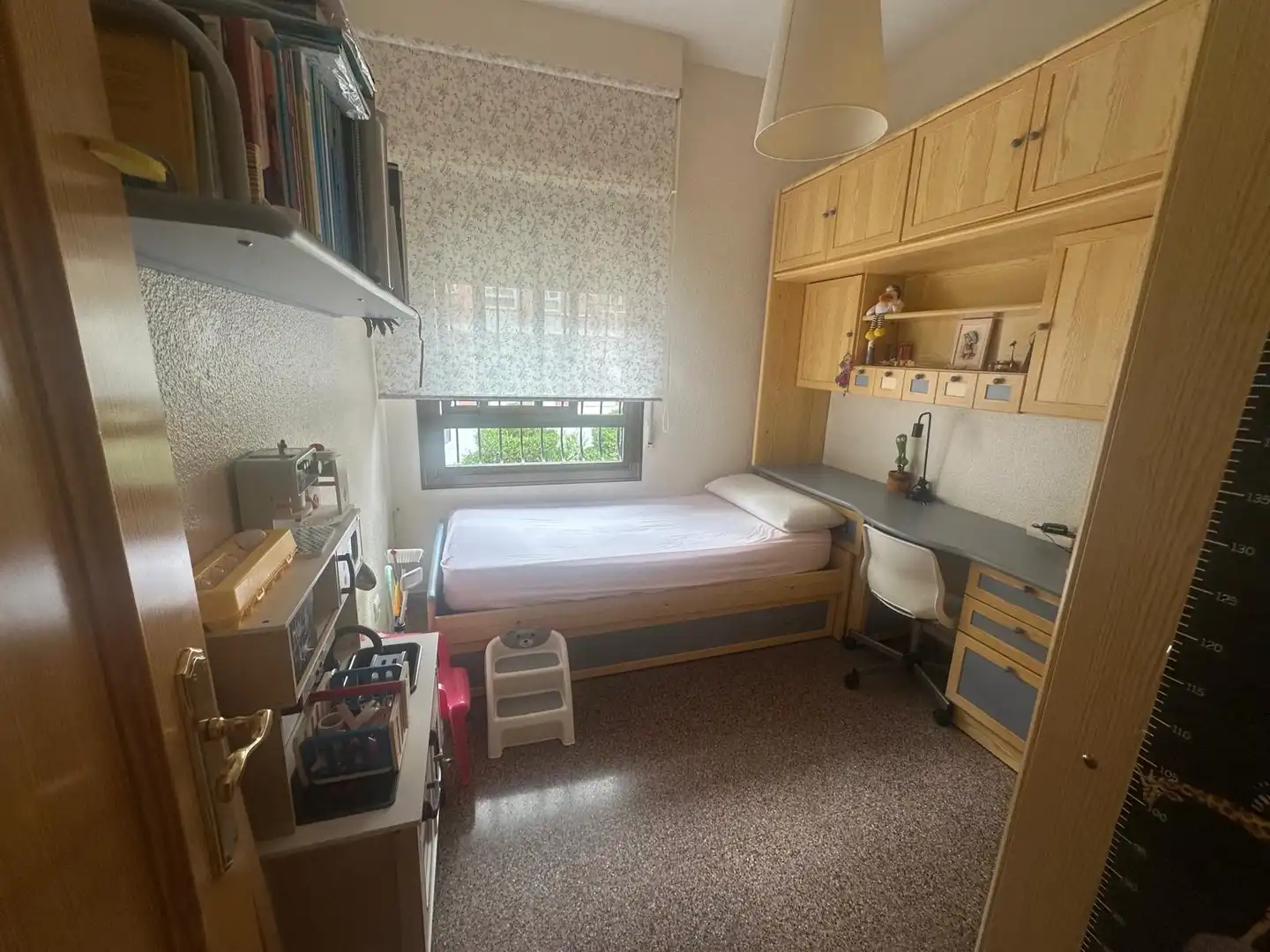 Schlafzimmer von Erdgeschoss zum Verkauf in Elda mit Klimaanlage