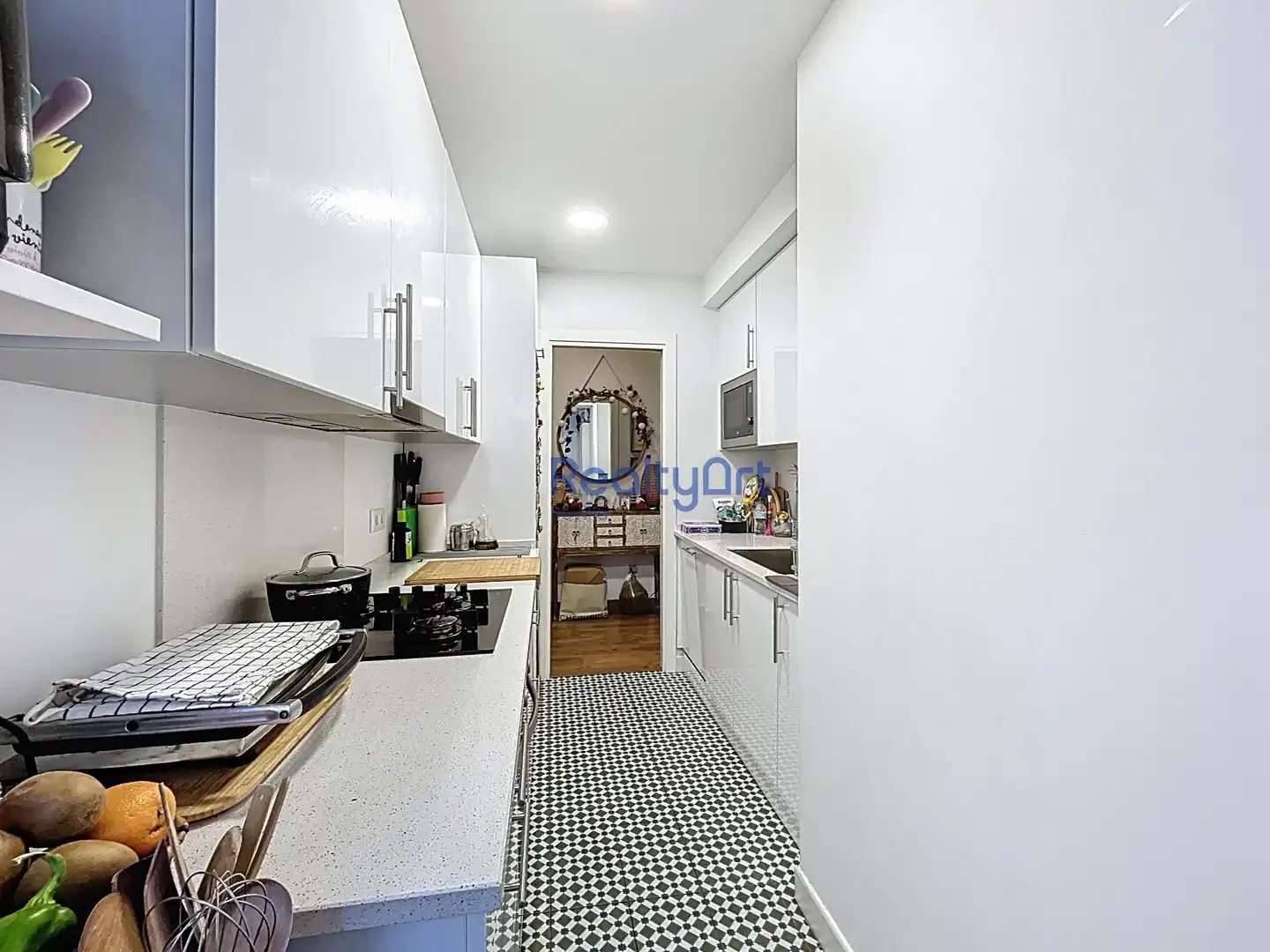 Flat for sale in Calle VIRGEN DE LUJAN, Los Remedios