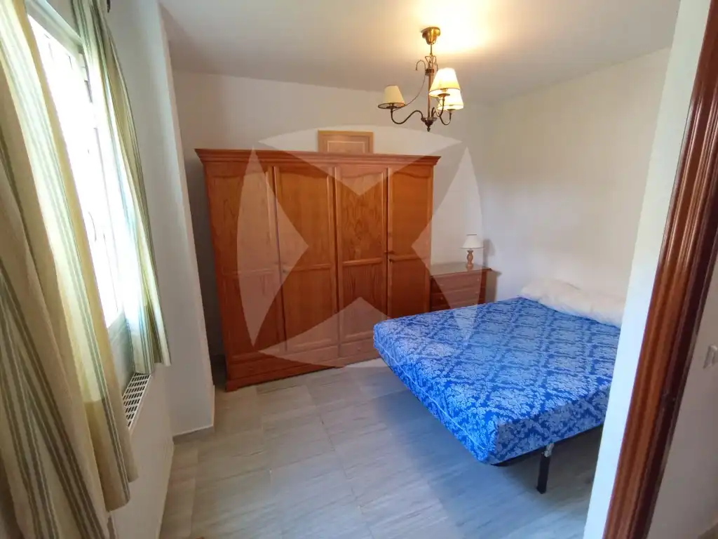 Habitación de Piso de alquiler en Badajoz con Aire acondicionado, Terraza y Amueblado