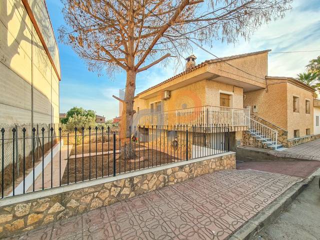 Casa-chalet en Venta en CALLE GERARDO BRENAN en Pulpí pueblo