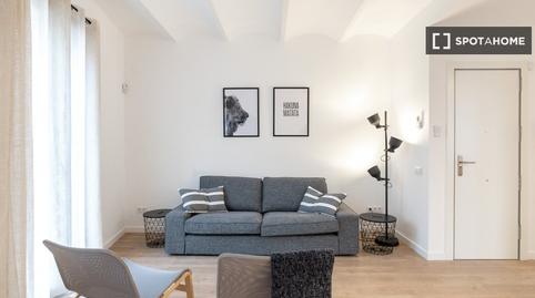 Foto 4 de Apartament per a compartir a Sant Josep, Barcelona