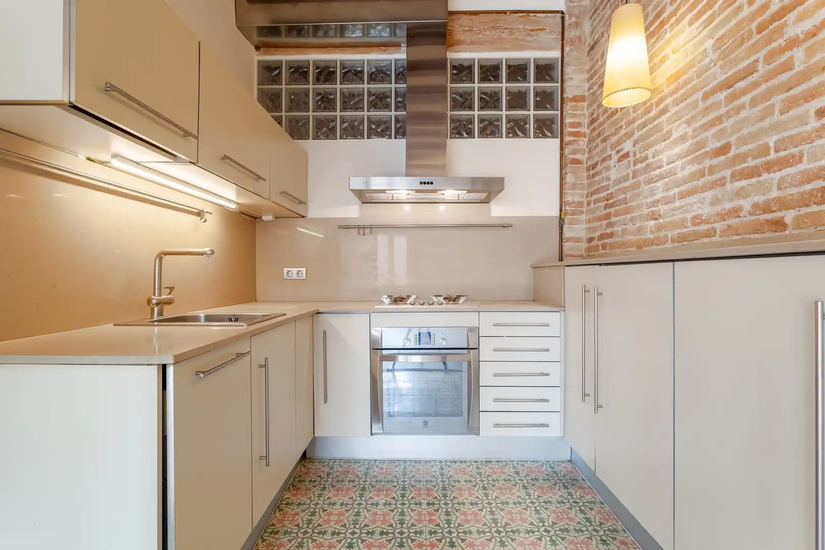 Cuina de Pis en venda en  Tarragona Capital amb Calefacció i Balcó