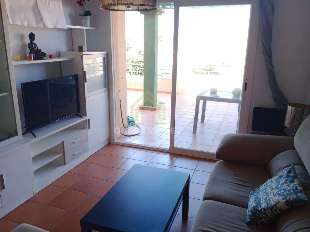 Wohnzimmer von Wohnungen zum Verkauf in La Alcaidesa mit Klimaanlage, Terrasse und Schwimmbad