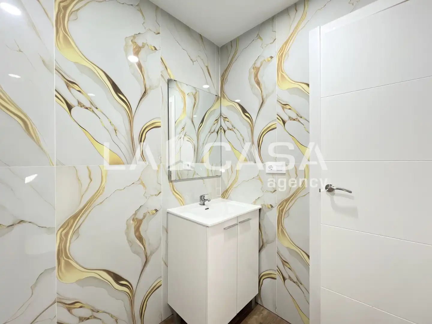 Local comercial en venta en Salut - Lloreda, imagen 27
