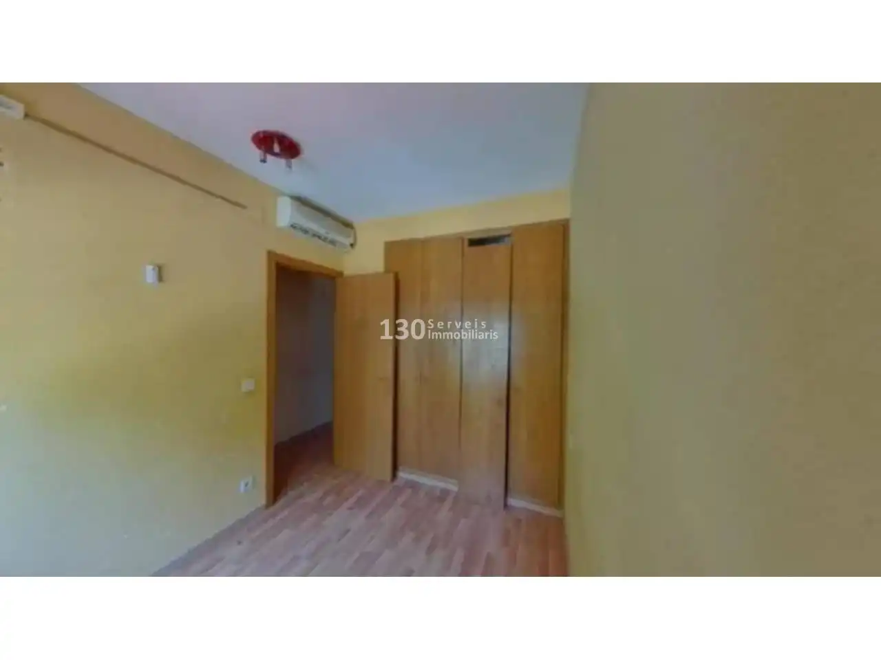 Flat for sale in Calle Flamisell, Sant Maurici