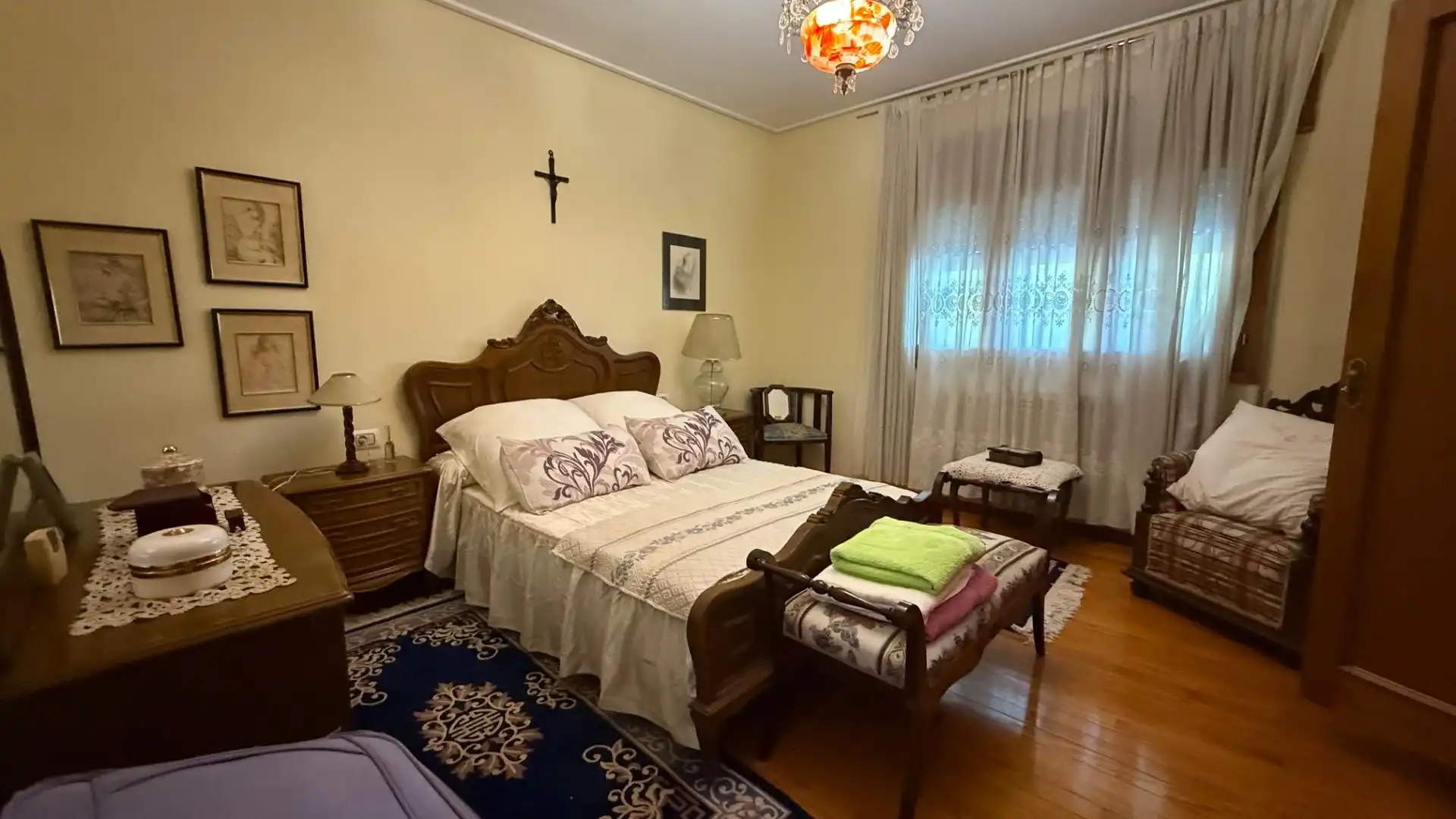 Bedroom of Houses for sale in Coles  with Heating, Private garden and Swimming Pool