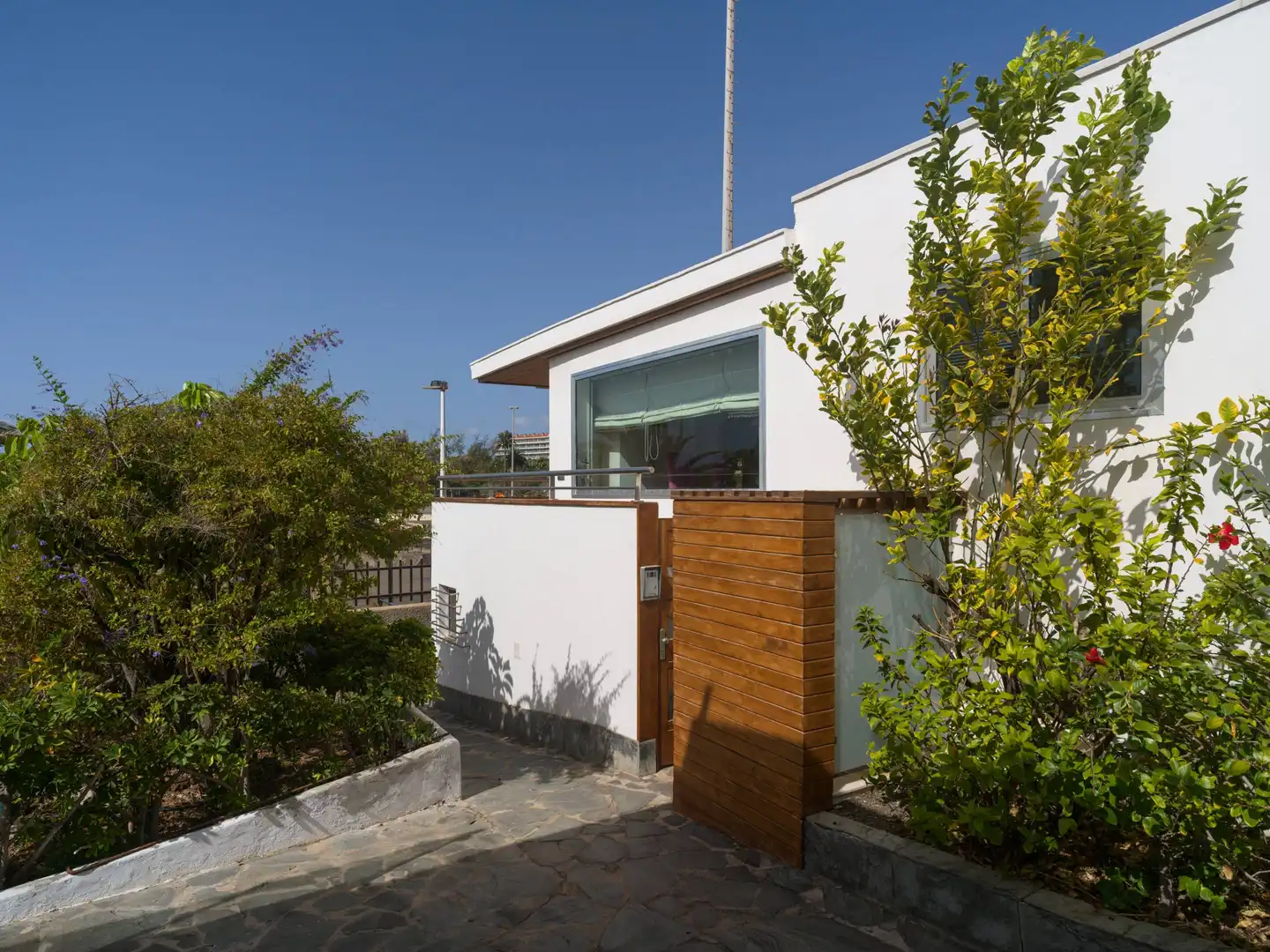 Vista exterior de Casa o chalet en venta en San Bartolomé de Tirajana con Aire acondicionado, Amueblado y Jacuzzi