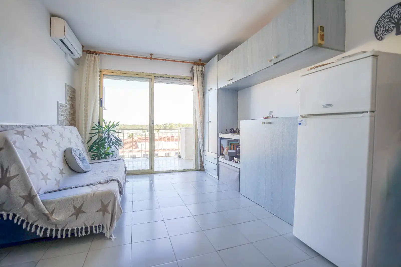 Appartement compact avec terrasse à vendre à Carrer del Vendrell 8, imagen 6