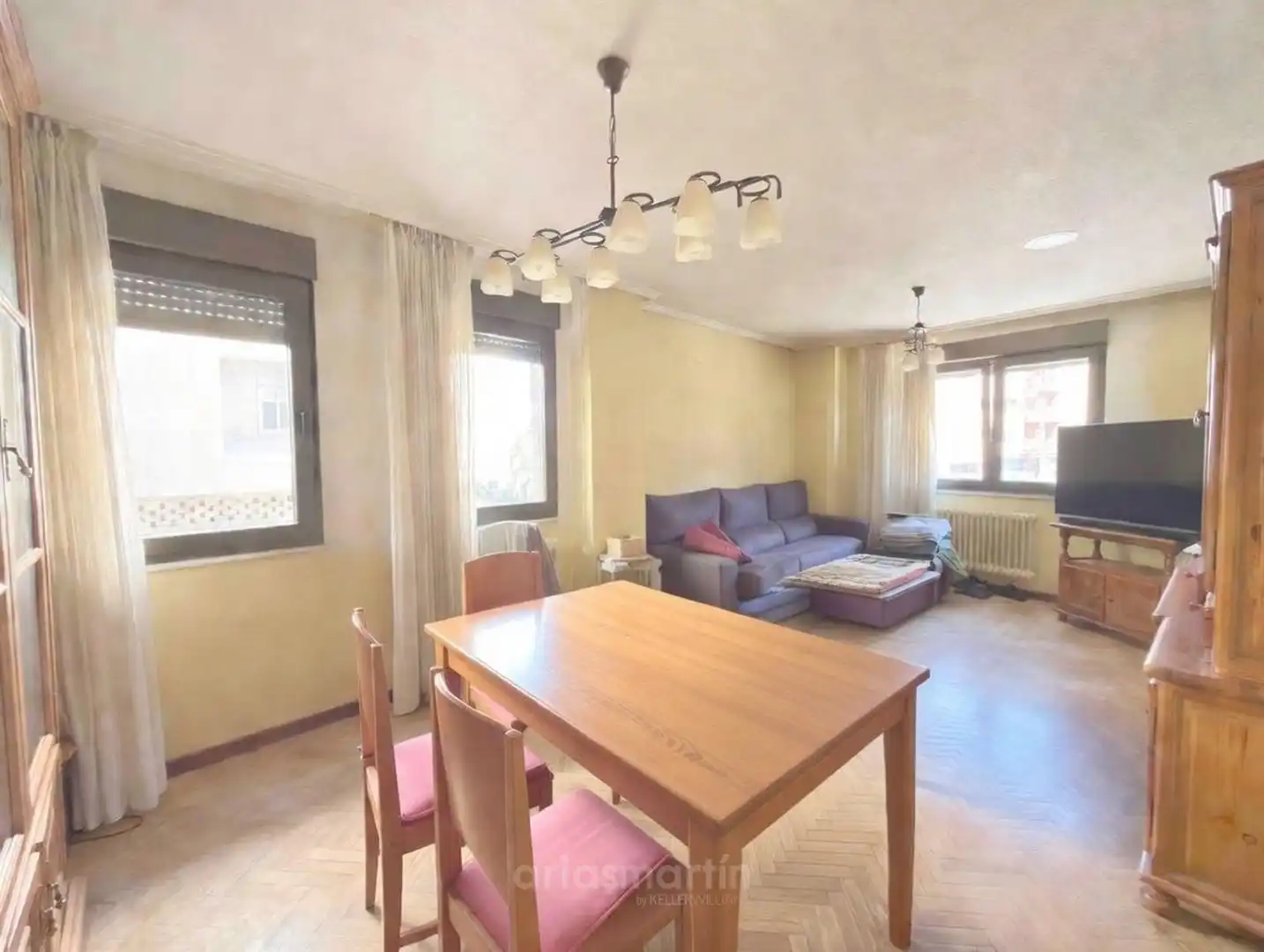 Vista exterior de Piso en venta en Salamanca Capital con Aire acondicionado, Calefacción y Terraza