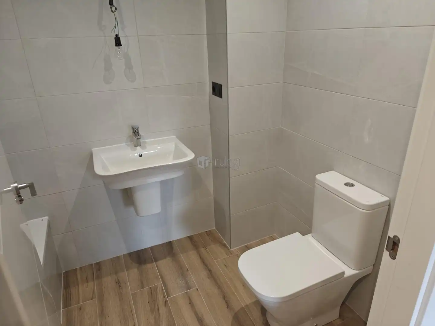 Baño de Piso de alquiler en Andoain con Calefacción y Amueblado