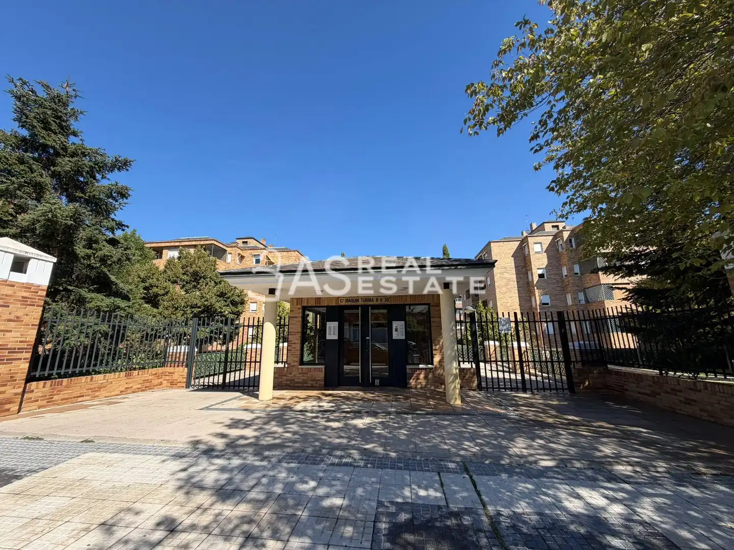 Pis amb piscina en venda a Calle Joaquín Turina, imagen 56