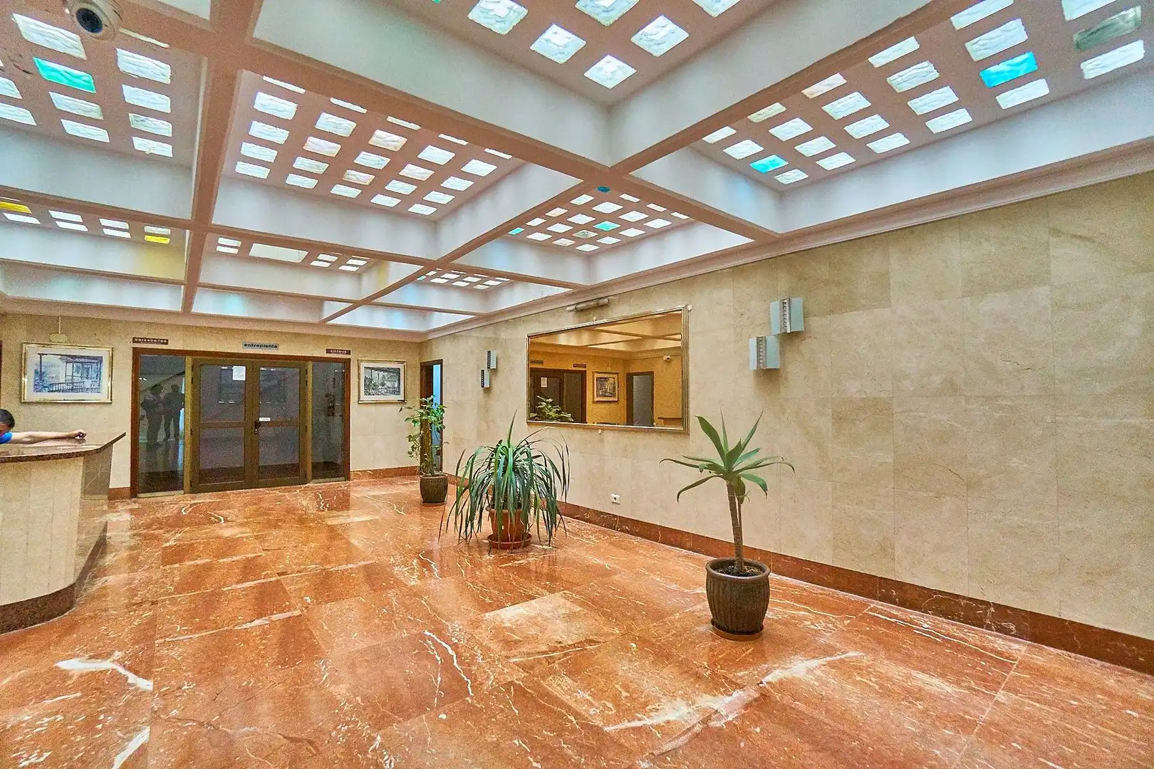 Oficina en venta en Las Palmas de Gran Canaria con Aire acondicionado, Trastero y Amueblado