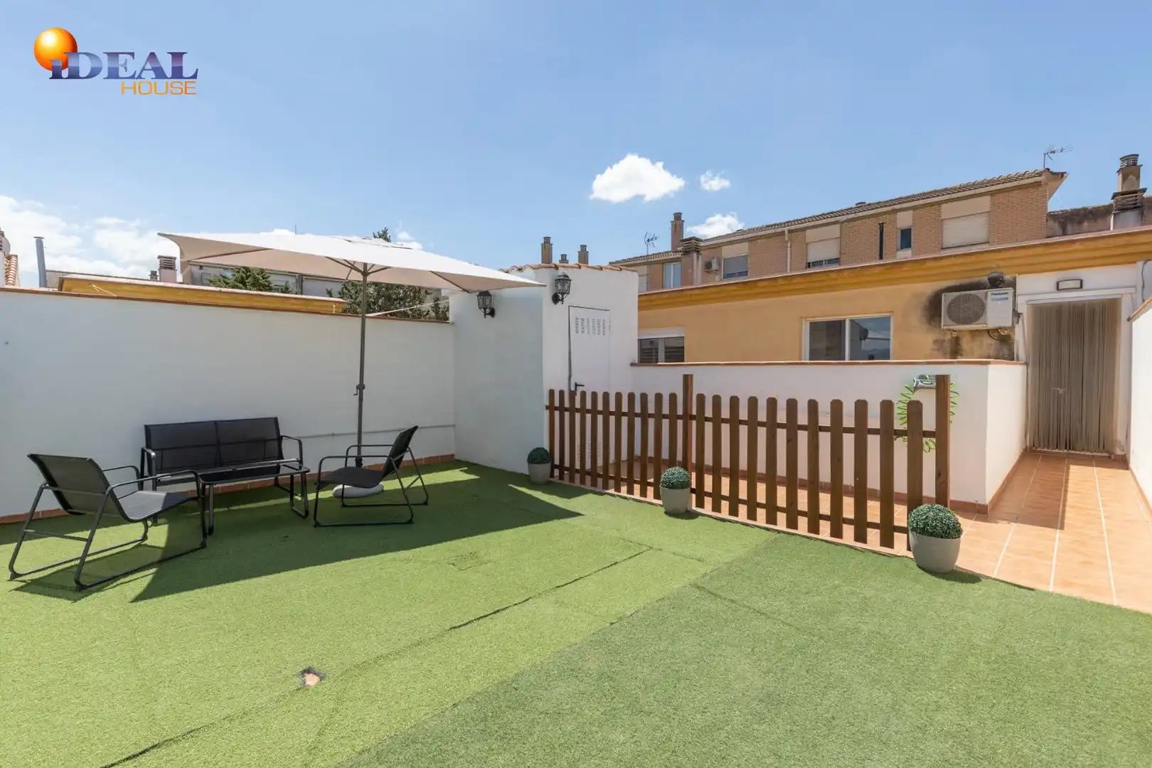 Terraza de Ático en venta en Alhendín con Aire acondicionado, Terraza y Trastero