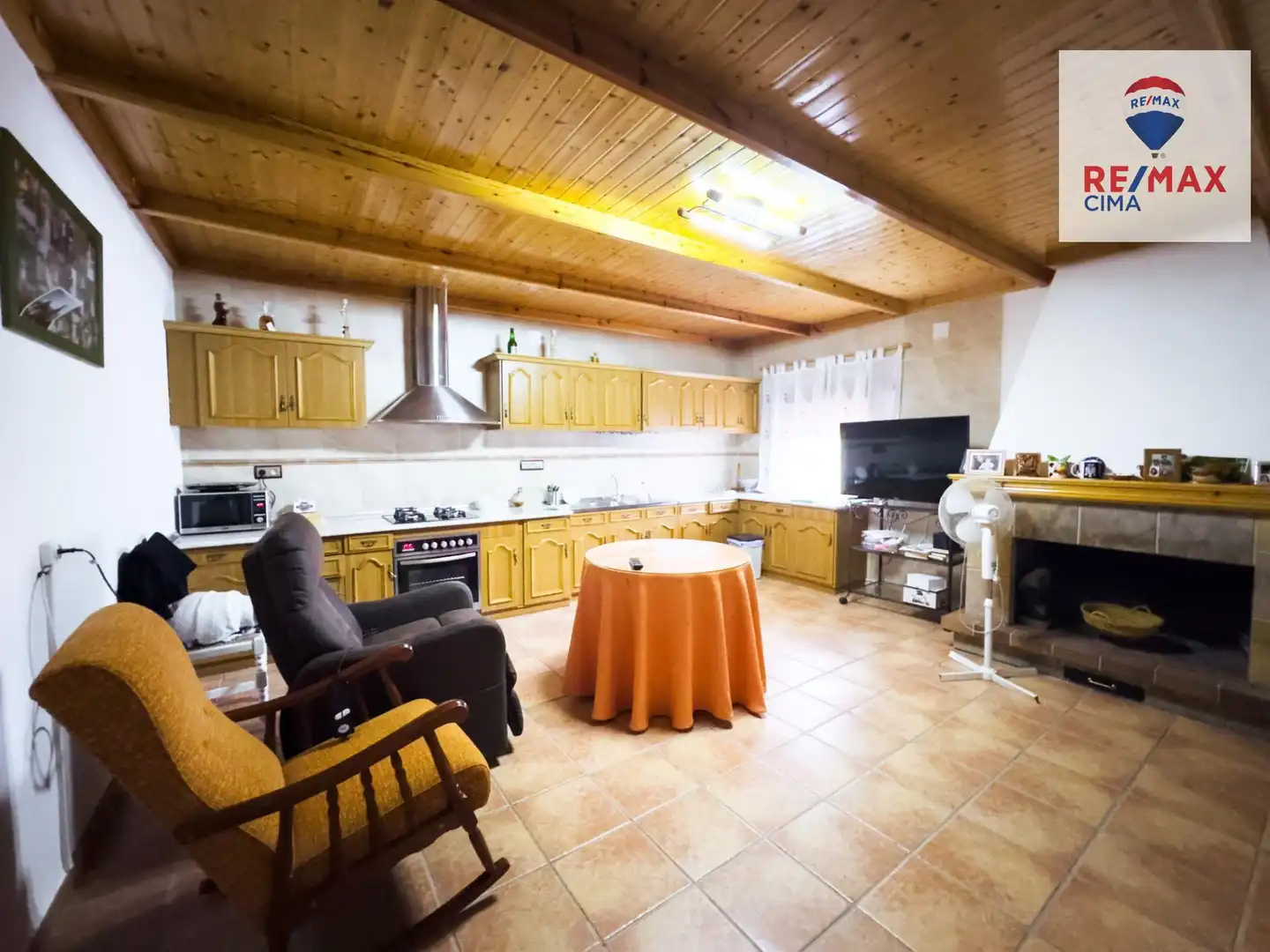 Xalet amb terrassa en venda a Lugar Lugar del Baico 40, imagen 3