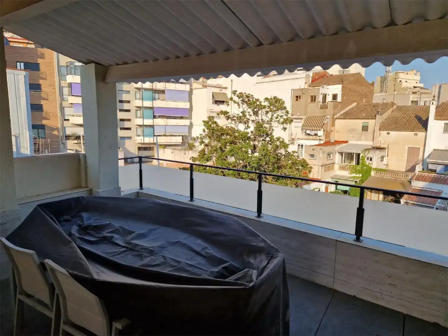 Terrassa de Casa adosada en venda en Badalona amb Aire condicionat i Balcó