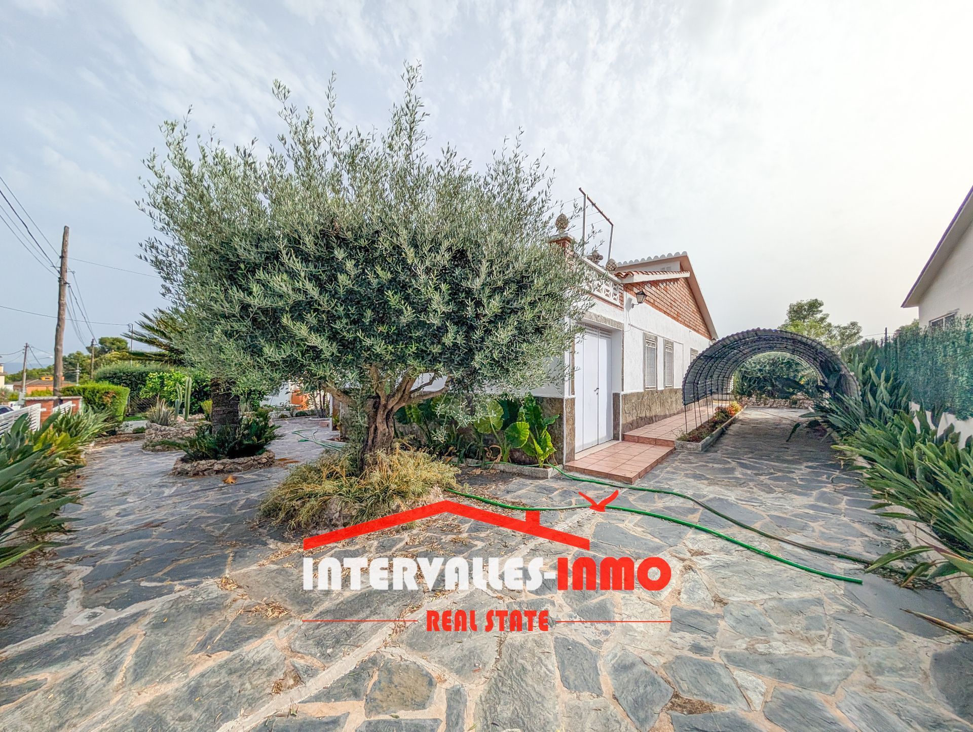 House or chalet for sale