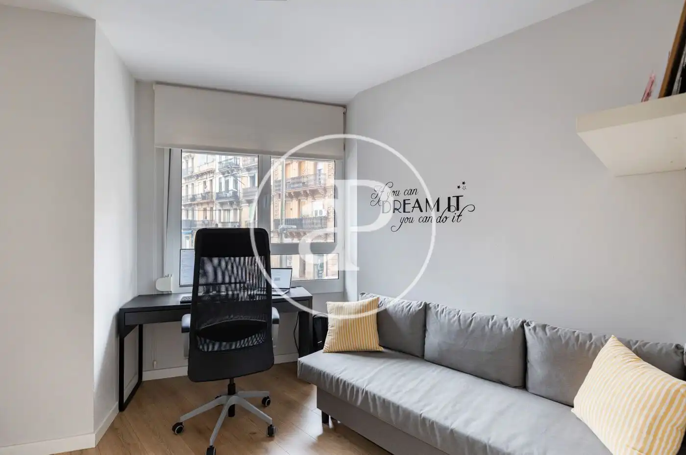 Sala de estar de Piso en venta en Sant Martí