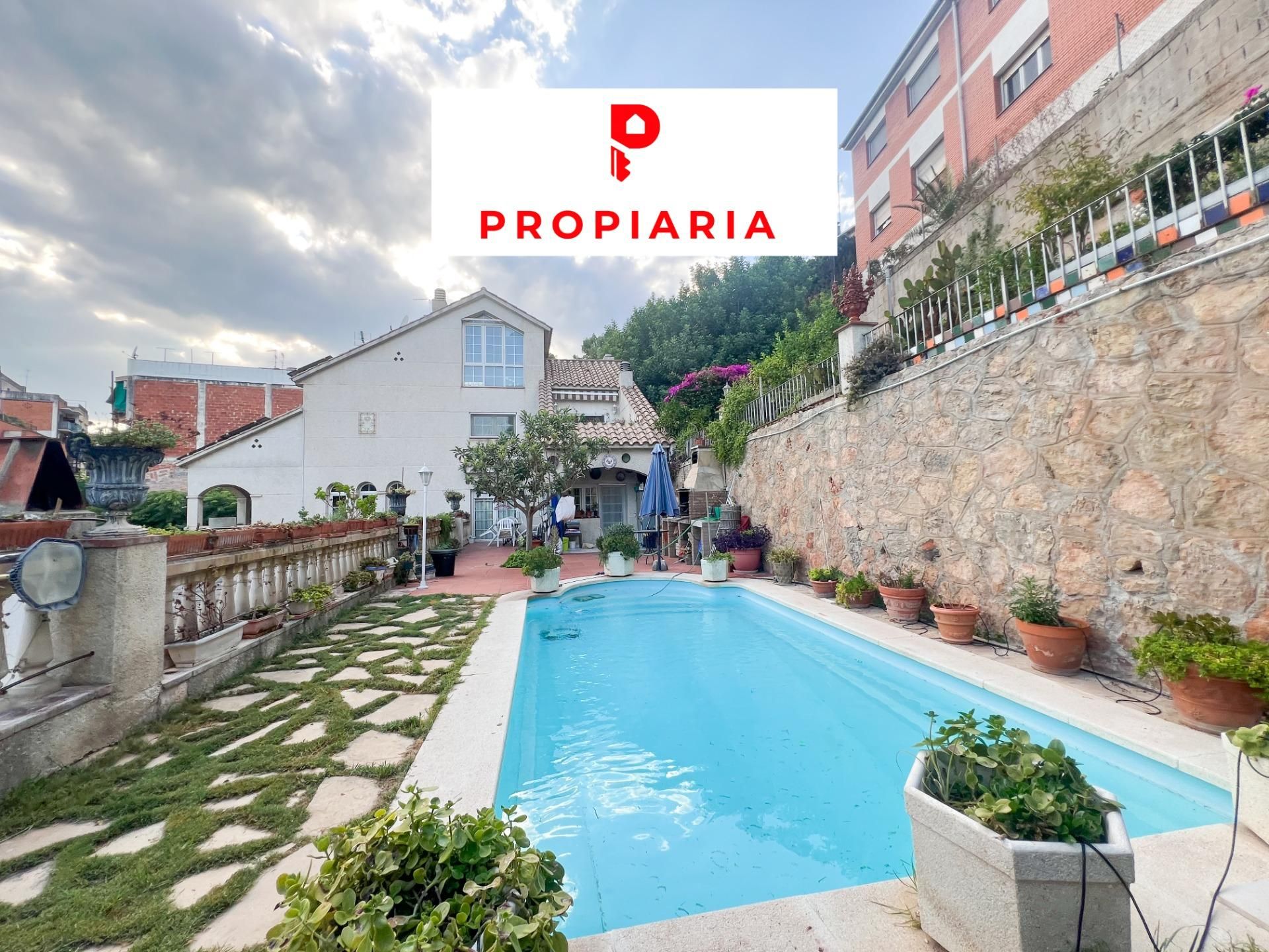 Vista exterior de Casa o chalet en venta en Vallirana con Calefacción, Jardín privado y Terraza