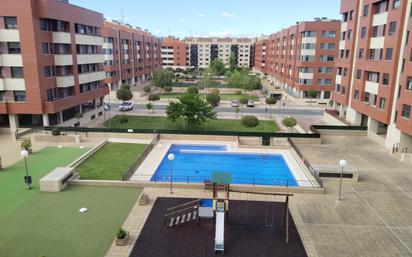 Swimming pool of Flat for sale in  Logroño  with Terrace and Swimming Pool
