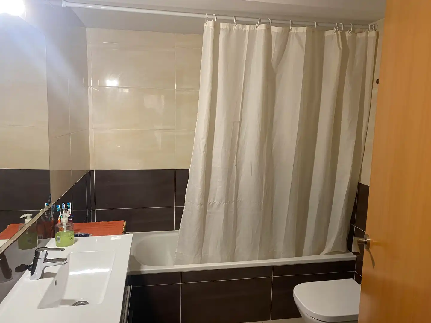 Baño de Piso en venta en El Vendrell con Aire acondicionado, Calefacción y Terraza