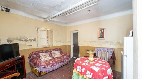 Atención promotores. Casa para derribar y hacer bloque de hasta 720 m2 de obra en Maracena centro, immagine 3