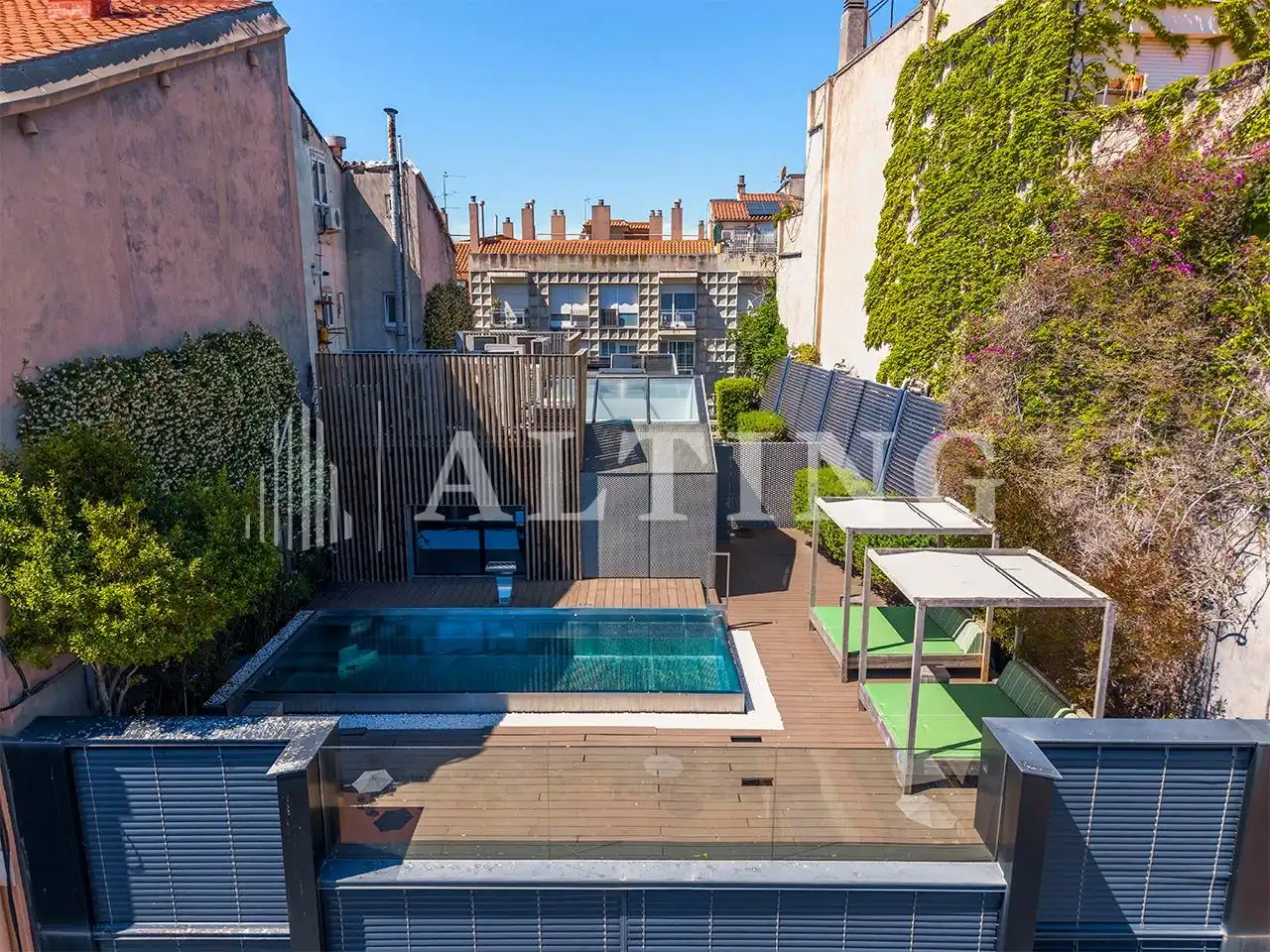 Terraza de Piso en venta en Barcelona con Aire acondicionado, Calefacción y Jardín privado