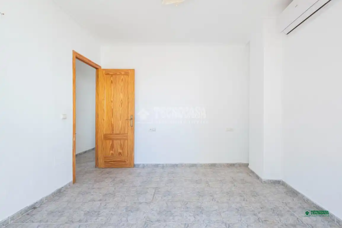 Habitación de Piso en venta en Almería con Terraza