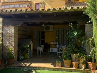 Adosado con piscina en venta en Cotomar