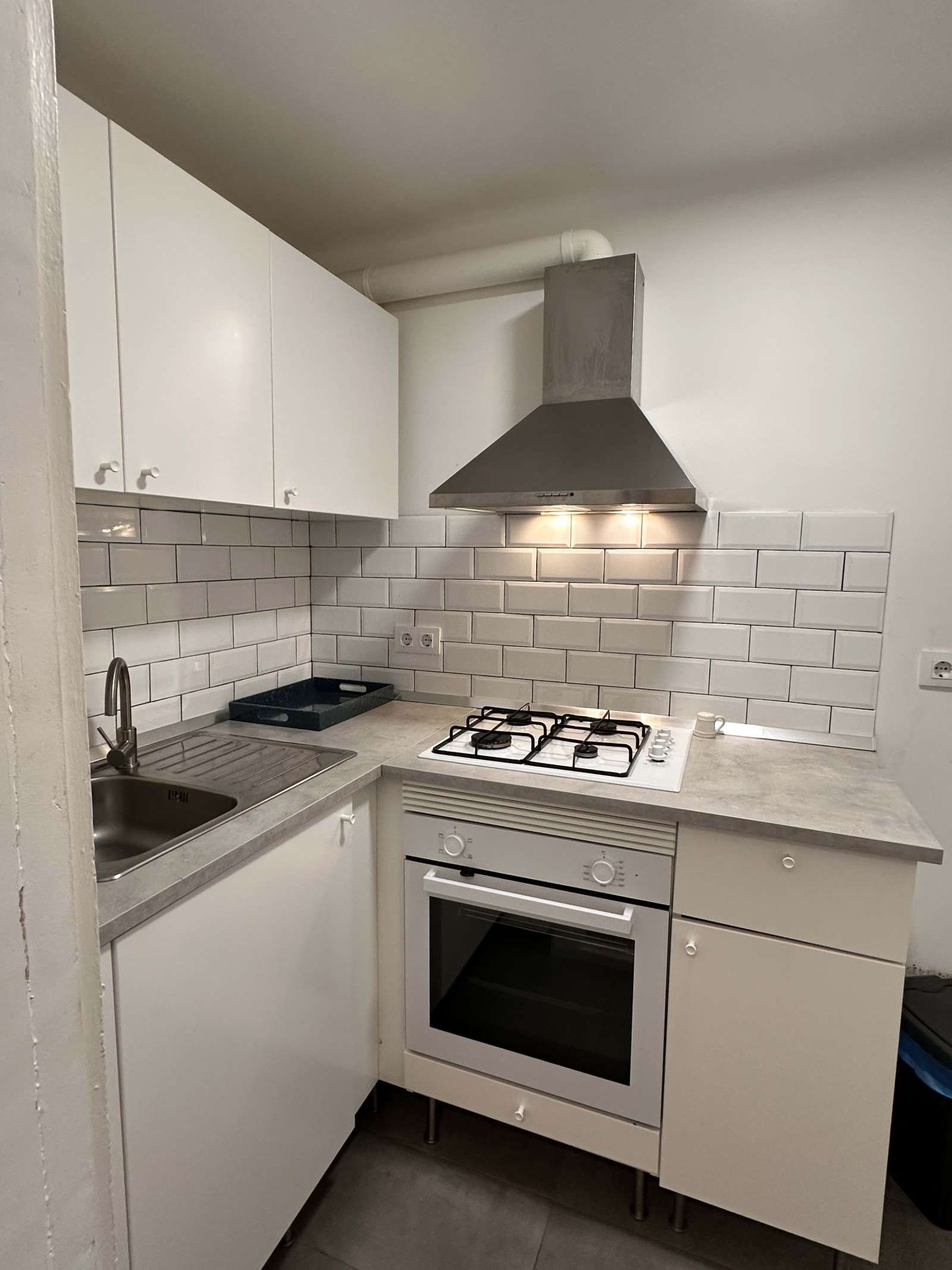 Kitchen of Apartment for share in  Barcelona Capital  with Air Conditioner, Terrace and Furnished