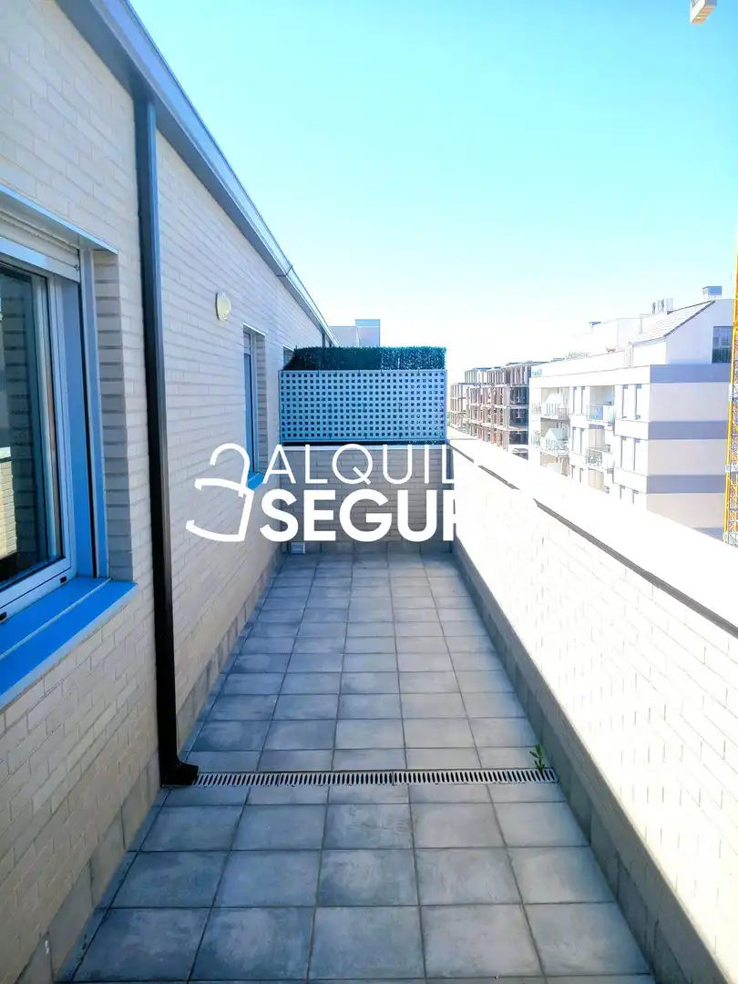 Balcony of Attic for rent in Arroyo de la Encomienda  with Heating, Terrace and Storage room