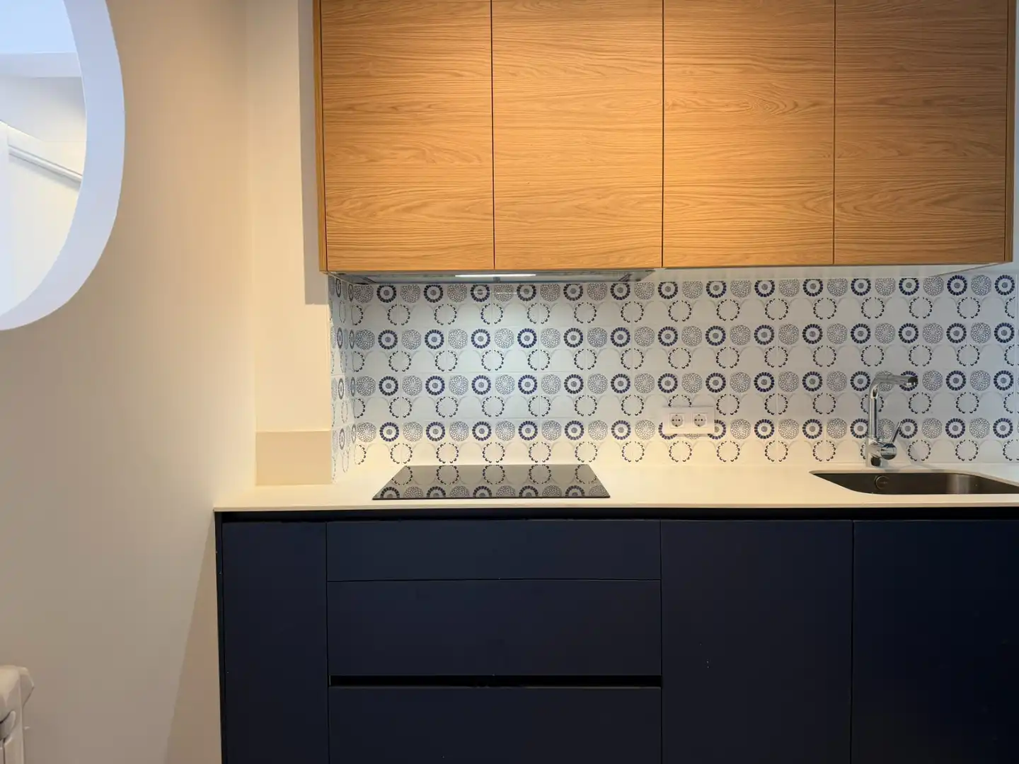 Cocina de Piso de alquiler en Vigo  con Calefacción, Parquet y Trastero