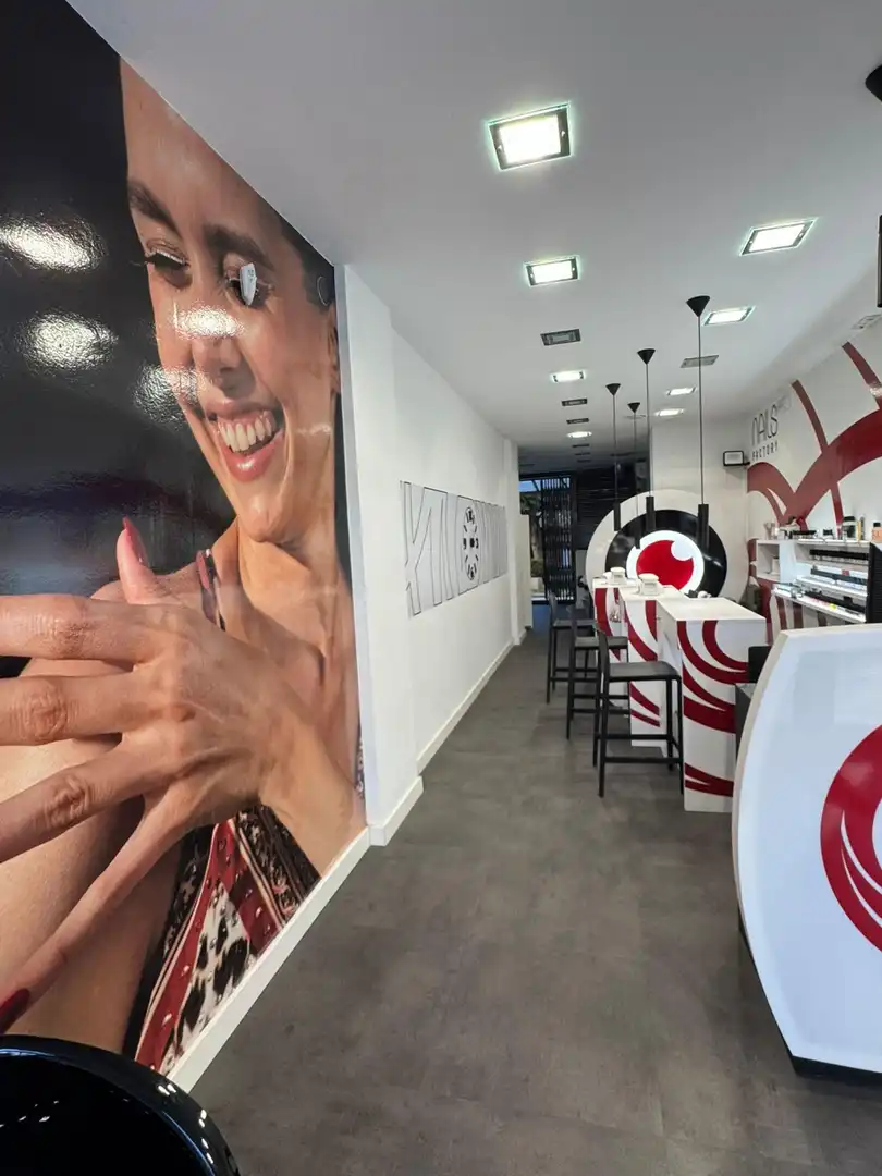 Commercial properties for transfer in Sabadell  with Furnished