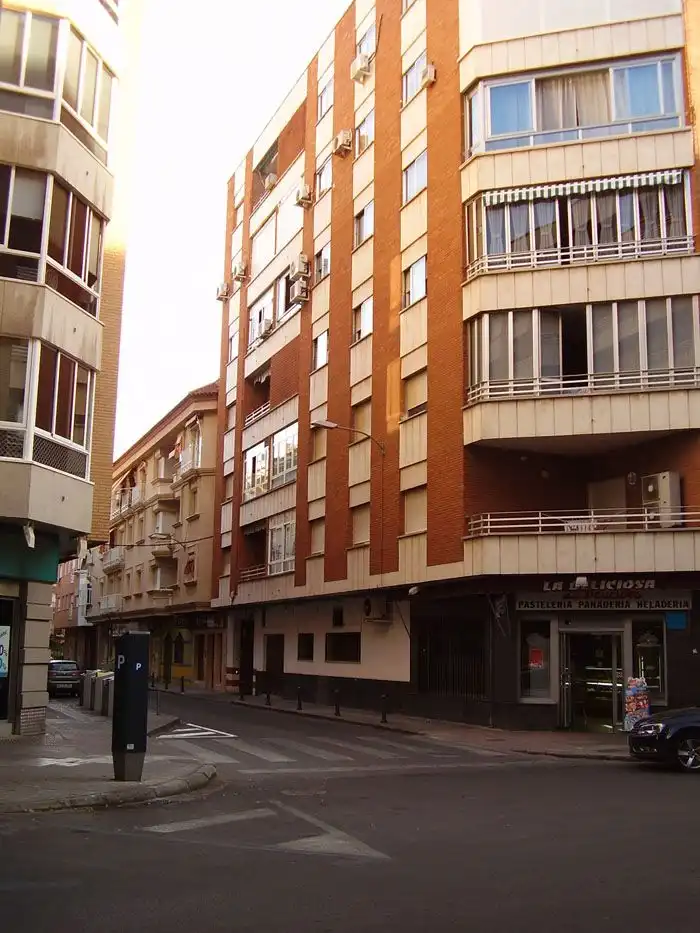 Aparcament en venda a Calle de la Mata